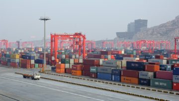 Odprawa celna w transporcie morskim z Chin